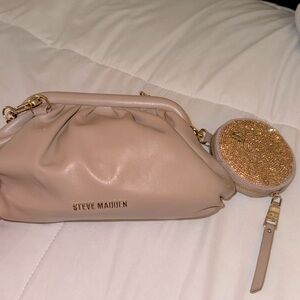 Brand new Steve Madden Beige Purse